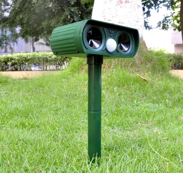 Solar Powered Ultrasonic Animal Repeller - Image 2