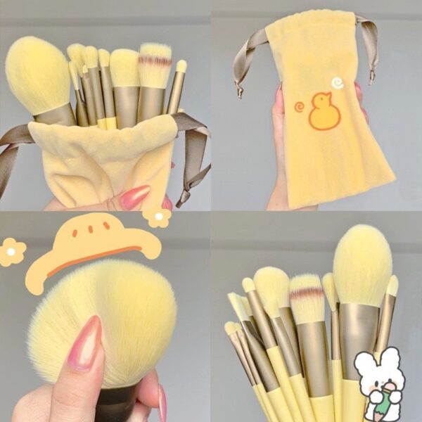 13 PCs Purpleflower Holly Leaf Makeup Brushes Suit Soft Hair - Image 2